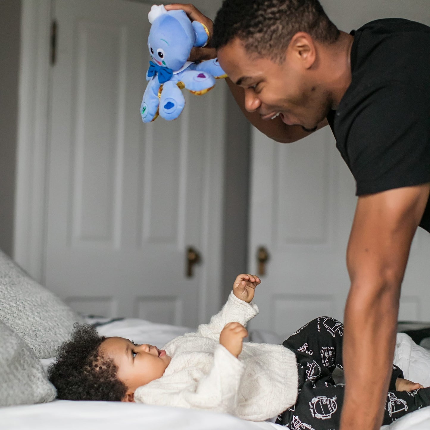 Octoplush Musical Plush Learning Baby Toy for Infants, Unisex